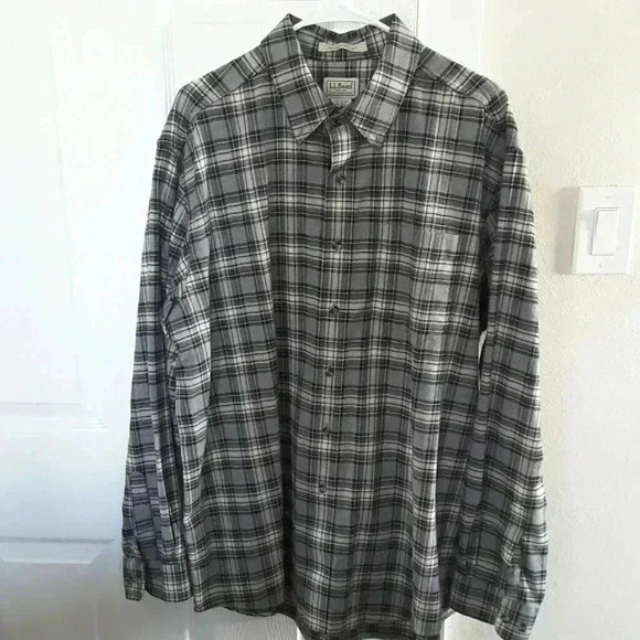 L.L. Bean Men's XL Traditional fit Shirt. - Picture 1 of 5